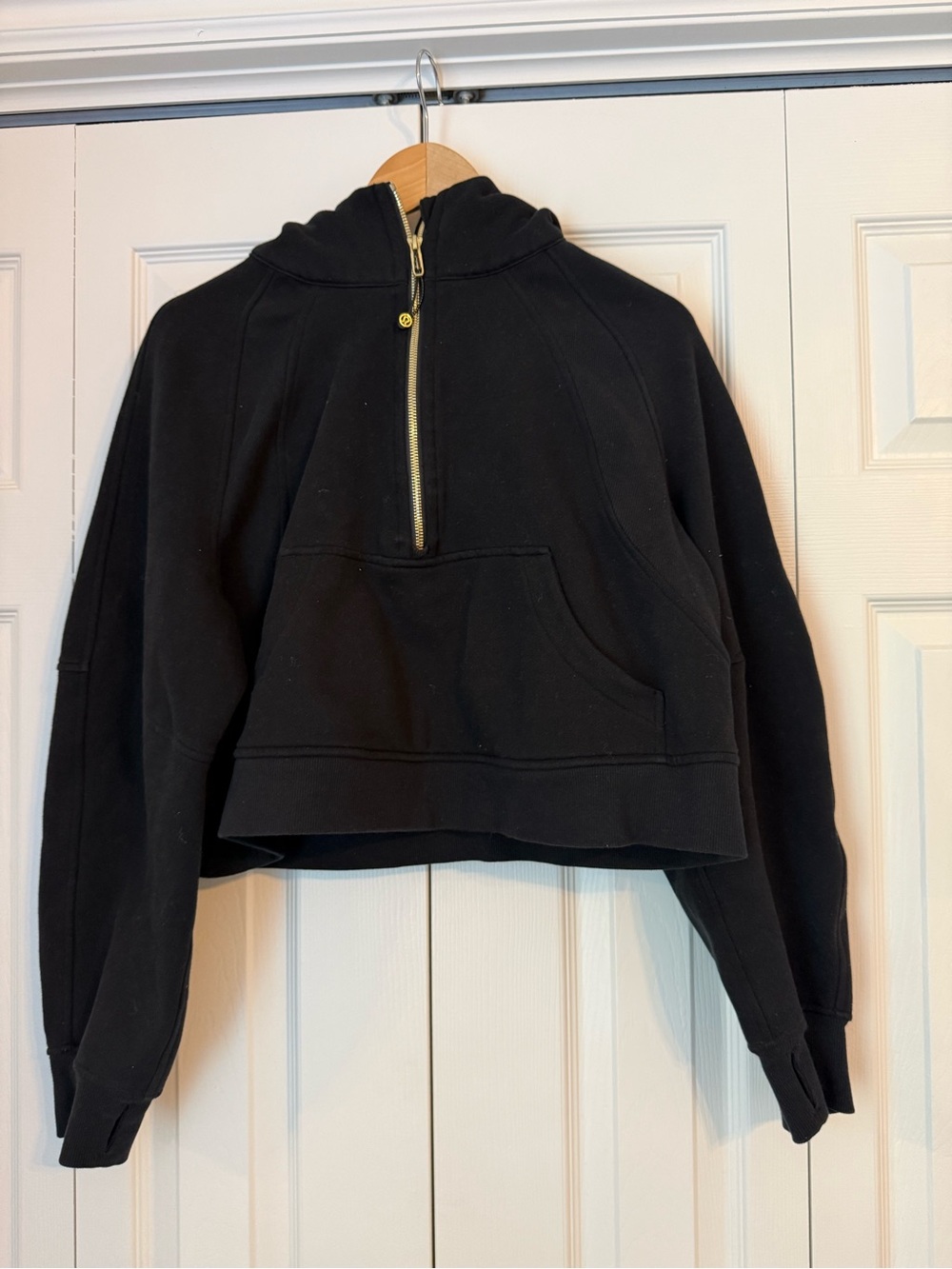 lululemon athletica Black with gold zipper Cropped Scuba Half-Zip Hoody - Picture 3 of 3